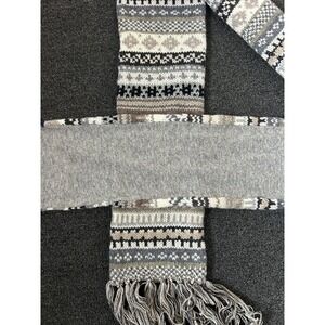 Gap Lambswool Fair Isle Knit Scarf Womens One Size Winter Tassels Warm Neck Wrap